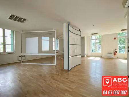 a louer à narbonne (11) bureaux divisibles accessibilités pmr avec ascenseur