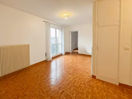 location appartement 2 pièces  33.35m²  la ferté