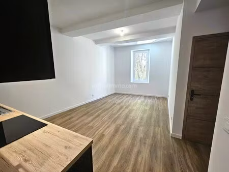 vente appartement 3 pièces 50 m2 à ampus