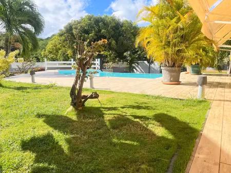 vente maison 4 pièces 129 m² à sainte anne (97180)  640 000 €