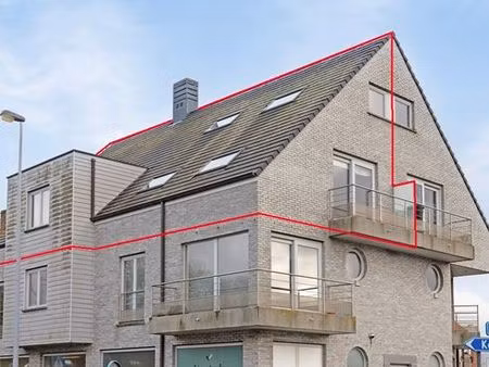 appartement moderne de 3 chambres à vendre à la panne !