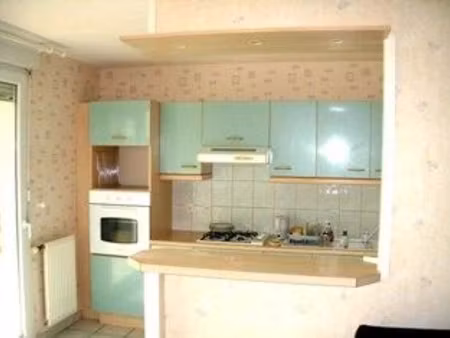 location meublée appartement 2 pièces 50 m² à chambery (73000)  1 006 €