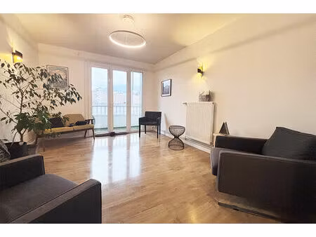 location local industriel 62 m² à annecy (74000)