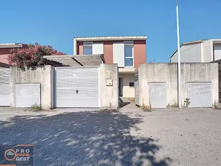 location maison 5 pièces 92 m² à castries (34160)