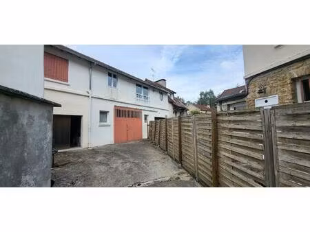 bien commercial à vendre