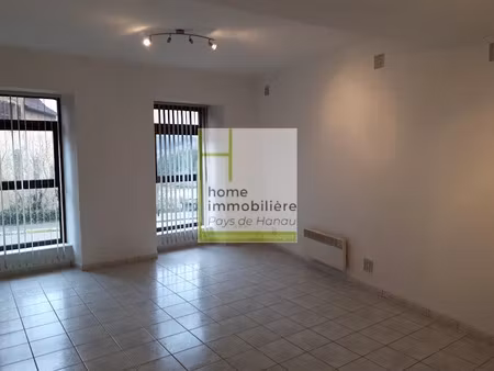 location locaux professionnels 1 pièce 32 m² à la petite-pierre (67290)  380 €