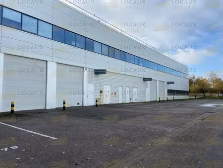 a louer - local d'activités 820 m²
