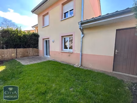 maison à louer 4 pièces 78.35 m² - héricourt (70) - 970€