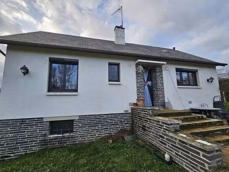 maison 75m2   3 chambres sur terrain de 1600m2