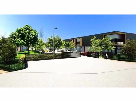 location local d'activités fenouillet 14 954 m²