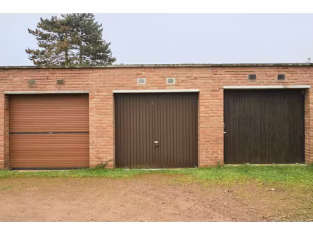 ronchin hyper centre garage en location