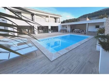 achat : maison (13830)