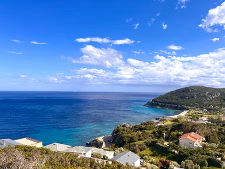 terrain à vendre sisco 795m2 298 000€