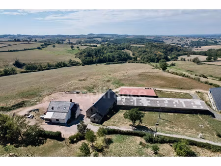 propriété à vendre buxy 8 pièce(s) 160m2 190 000€