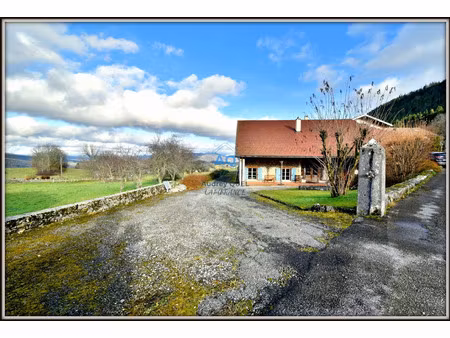 propriété à vendre le poizat 10 pièce(s) 340m2 550 000€