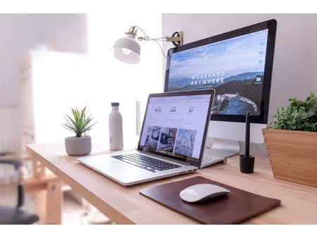 local professionnel à louer baie mahault 1 pièce(s) 21m2 655€/mois ht/hc