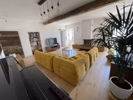 appartement de caractère avec dépendances aménageables