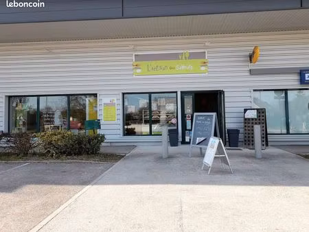 boucherie  charcuterie  traiteur 243 m² essoyes