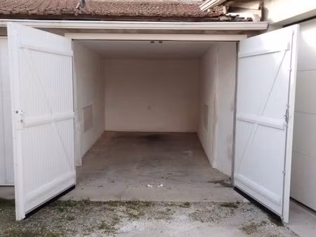 vend garage carcassonne