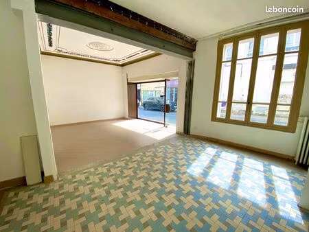 local commercial 71 m² mamers