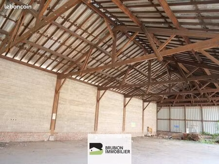 local 434 m² barentin