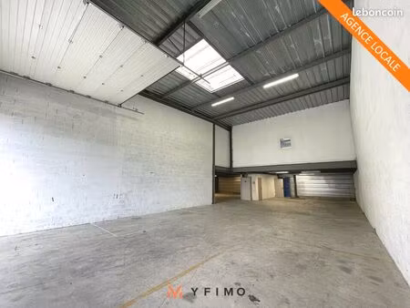 local d'activité 240 m²