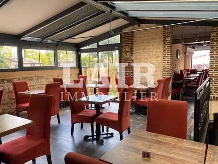 vente bureaux et commerces à sées (61500) : à vendre / 200m² sées