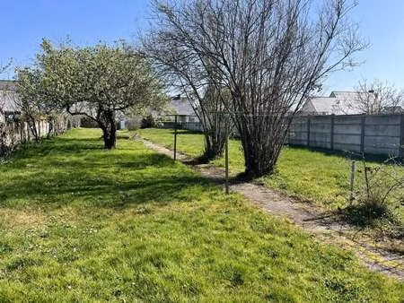 vente terrain à donges (44480) : à vendre / 712m² donges
