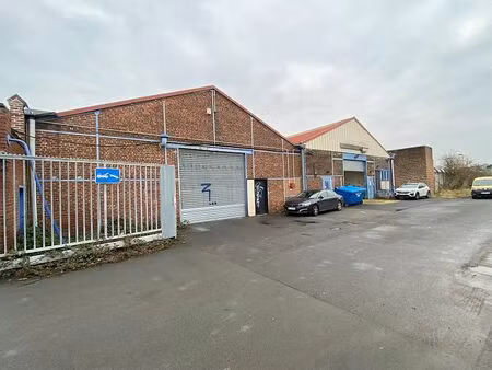 location local d'activités hellemmes lille 647 m²