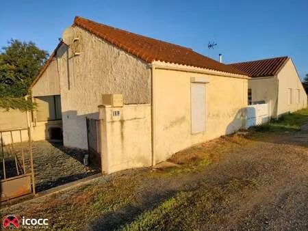 vente maison à sainte-gemme-la-plaine (85400) : à vendre / 92m² sainte-gemme-la-plaine