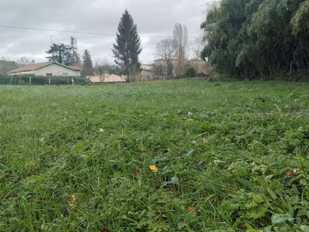 terrain constructible 870m2