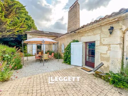 maison 9 pièce(s)  saint-léon-sur-l'isle