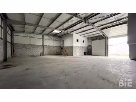 location local d'activités saucats 33650