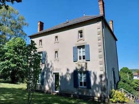 maison de 6 chambres de luxe en vente à brigueuil  nouvelle-aquitaine