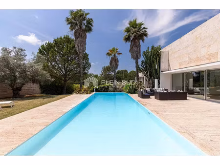 vente maison 7 pièces 600 m² valbonne (06560)