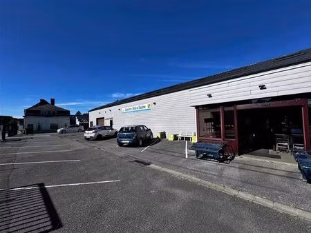 commerce et habitation peb b 128 kwh/m²/an