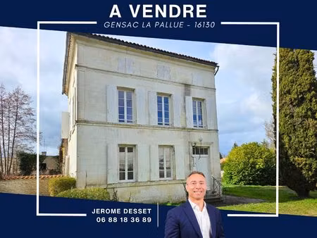 belle maison de caractère au coeur de gensac la pallue