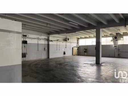 location local d'activités 2 100 m²