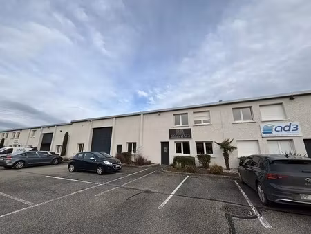 local d'activite a louer