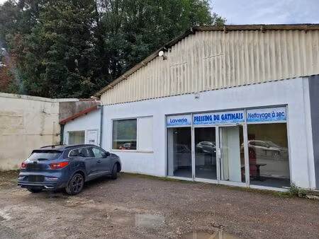 local commercial ferrieres en gatinais