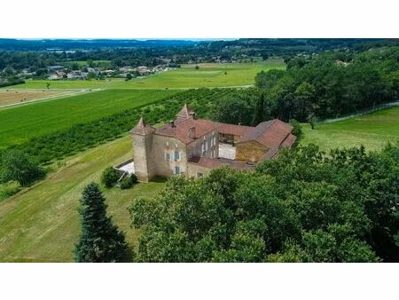 vente maison de luxe condezaygues 10 pièces 559 m² <meta name="description" content="ce ma