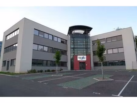 location bureau bernin 3 644 m²