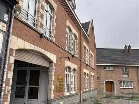 à louer bureau 36 m² – 722 € |valenciennes