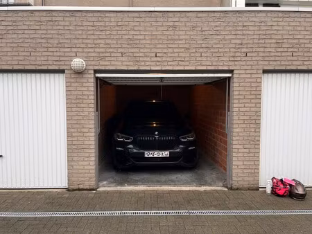 garage te koop in zeebrugge
