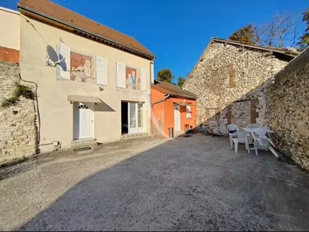 vente immeuble 160 m² magny-en-vexin (95420)