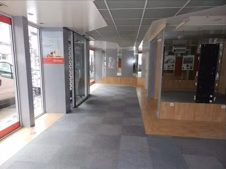 boutique moulins - 165 m2