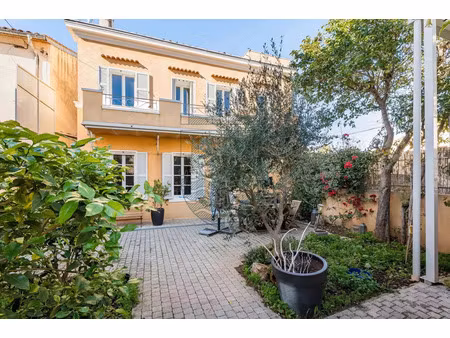 vente maison 7 pièces 150m2 marseille 12eme (13012) - 695000 € - surface privée