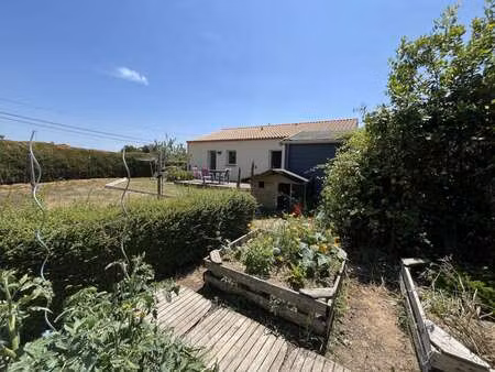 vente maison à saint-viaud (44320) : à vendre / 95m² saint-viaud