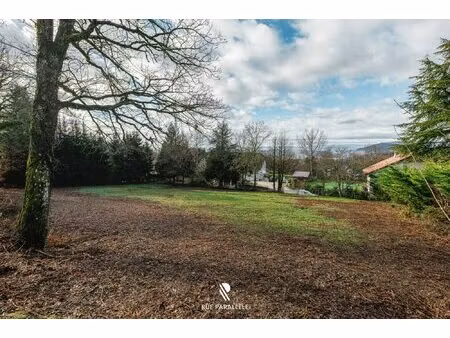 terrain libre constructeur // saint-martin-bellevue // 783m2