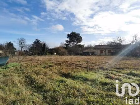vente terrain piscine à coutras (33230) : à vendre piscine / 2396m² coutras